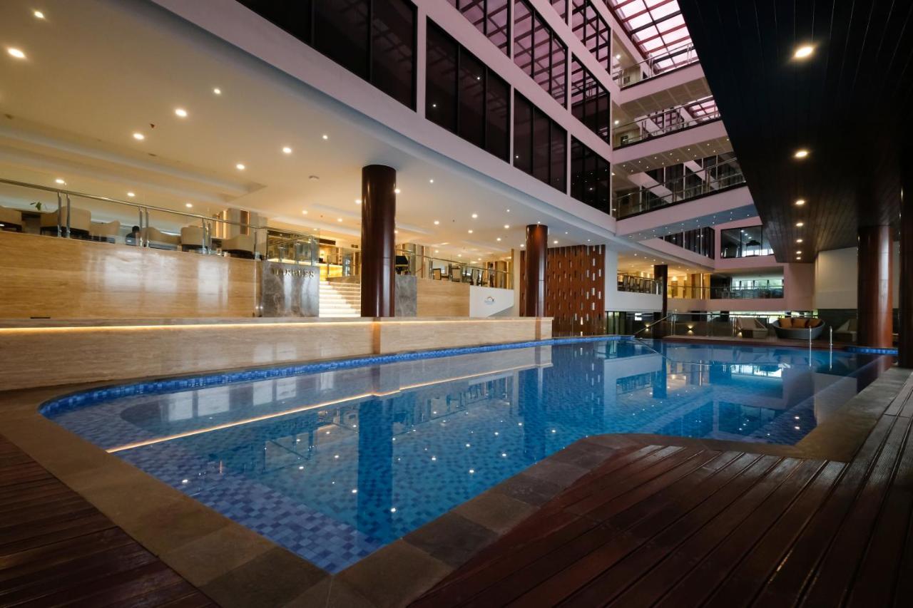 Dream Of Aventus Hotel Kuta Kuta Lombok Exteriör bild